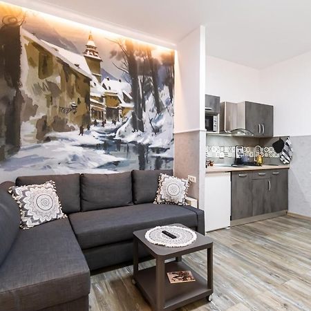 Okbrasov - Apartment & Studio In The Heart Of Old Town, Moments Away From The Black Church Dış mekan fotoğraf